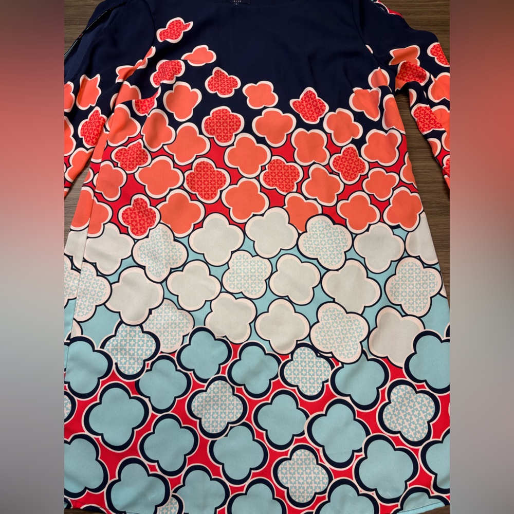 Kaari Blue Curvy Dress Size Large - Picture 2 of 7